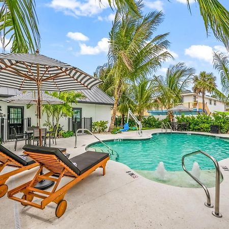 The Retreat At Anna Maria Island Inn Брадентон-Бич Экстерьер фото